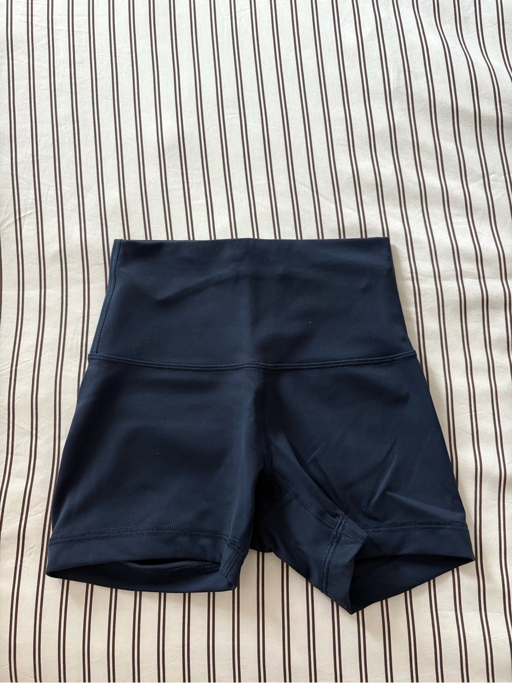 Lululemon Wunder Train Shorts